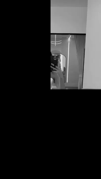 Instagram #0