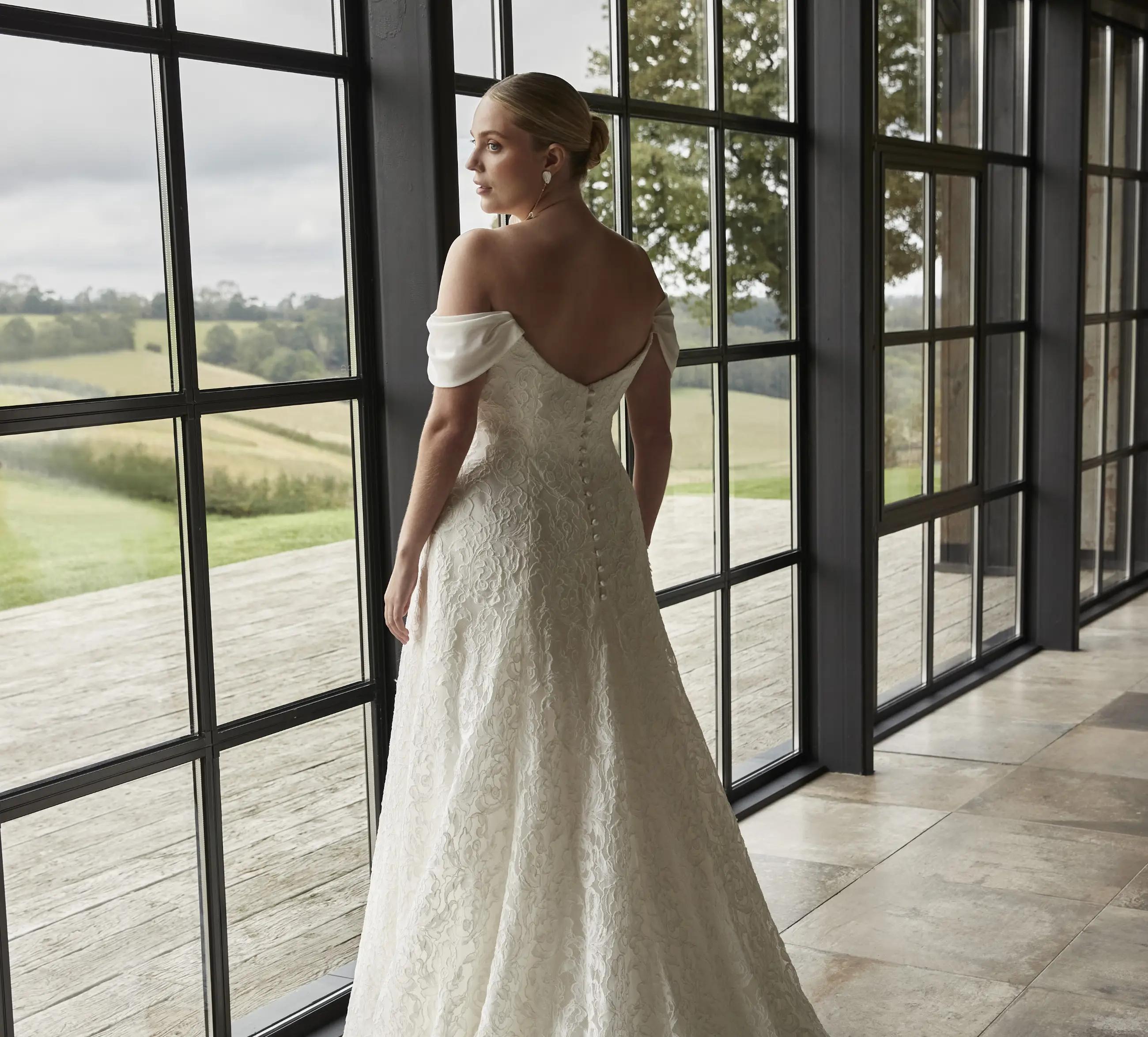 Sassi Holford Wedding Dress