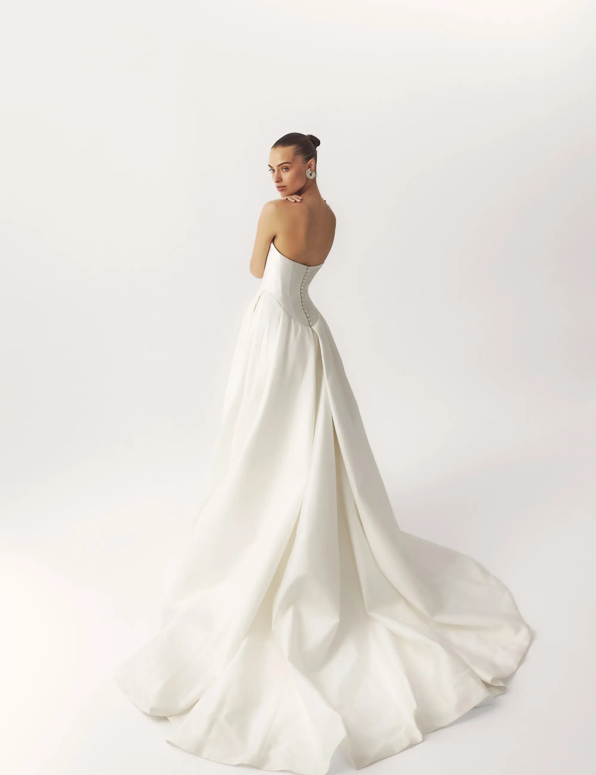 Layla Wedding Gown by Lihi Hod
