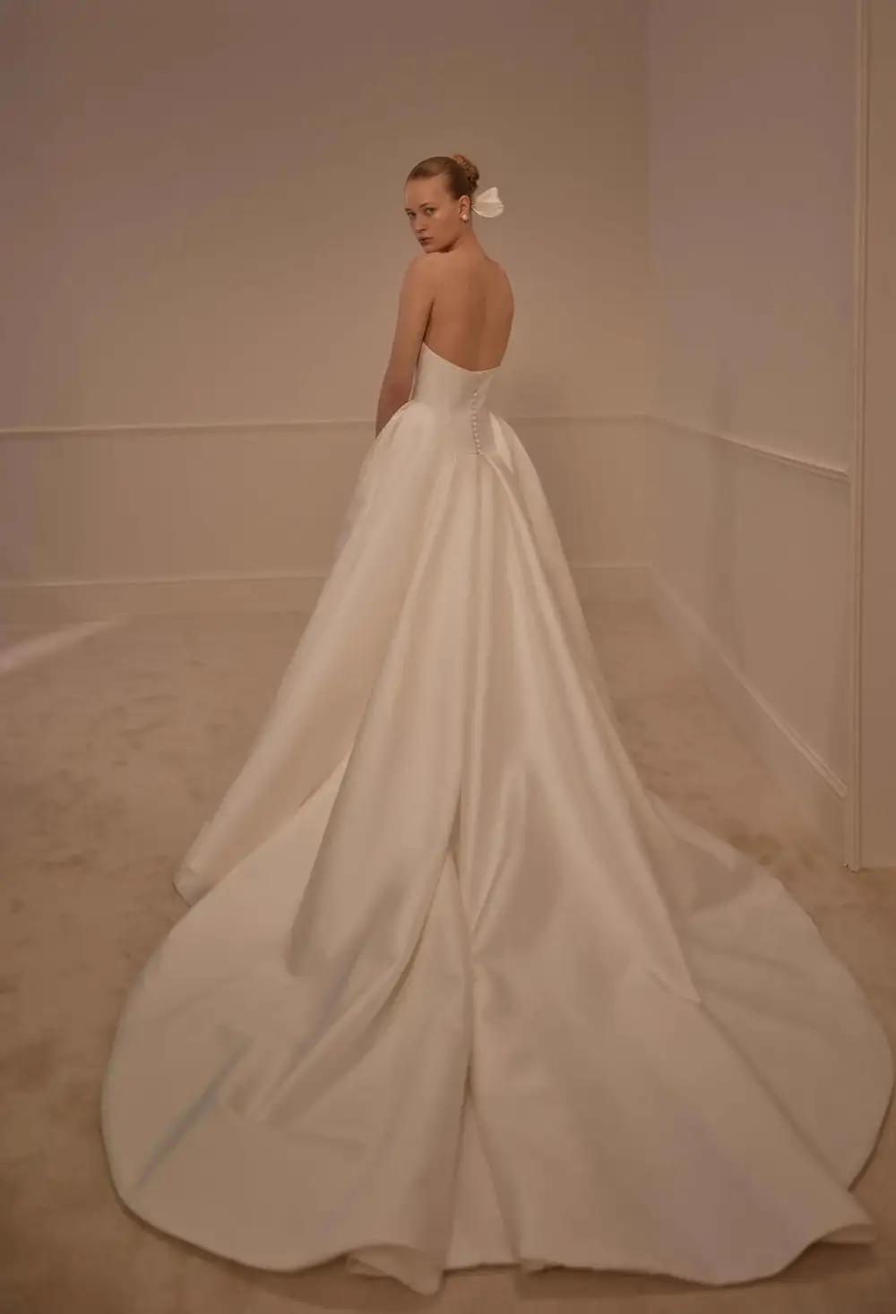 Destiny Wedding Gown by Lihi Hod