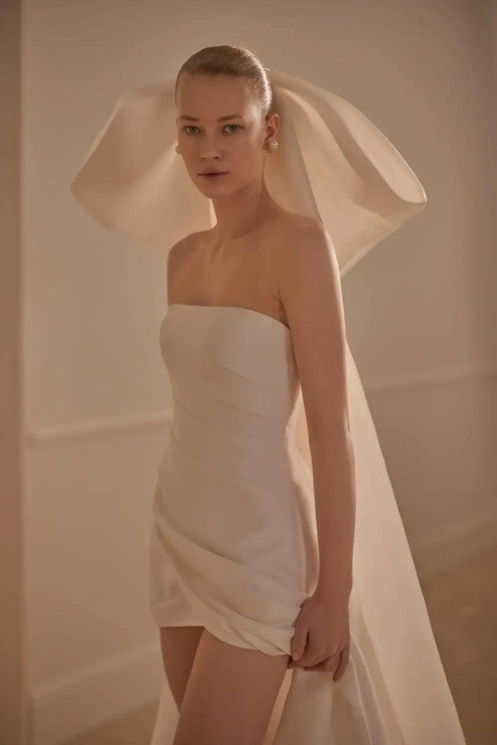 Destiny Wedding Gown by Lihi Hod