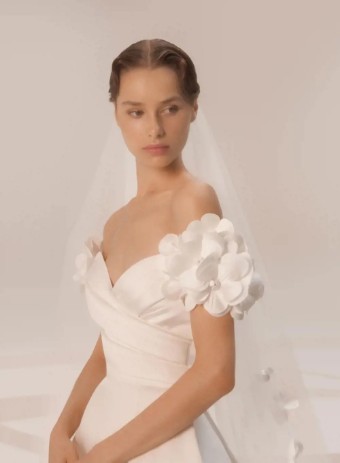 Elie Saab LOOK 12 #0 default thumbnail