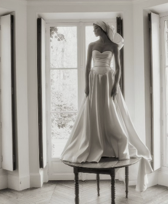 Dana Harel Ophelia #0 default thumbnail