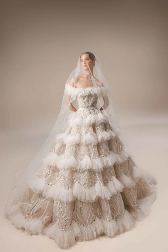 Elie Saab Look 15 #0 default thumbnail