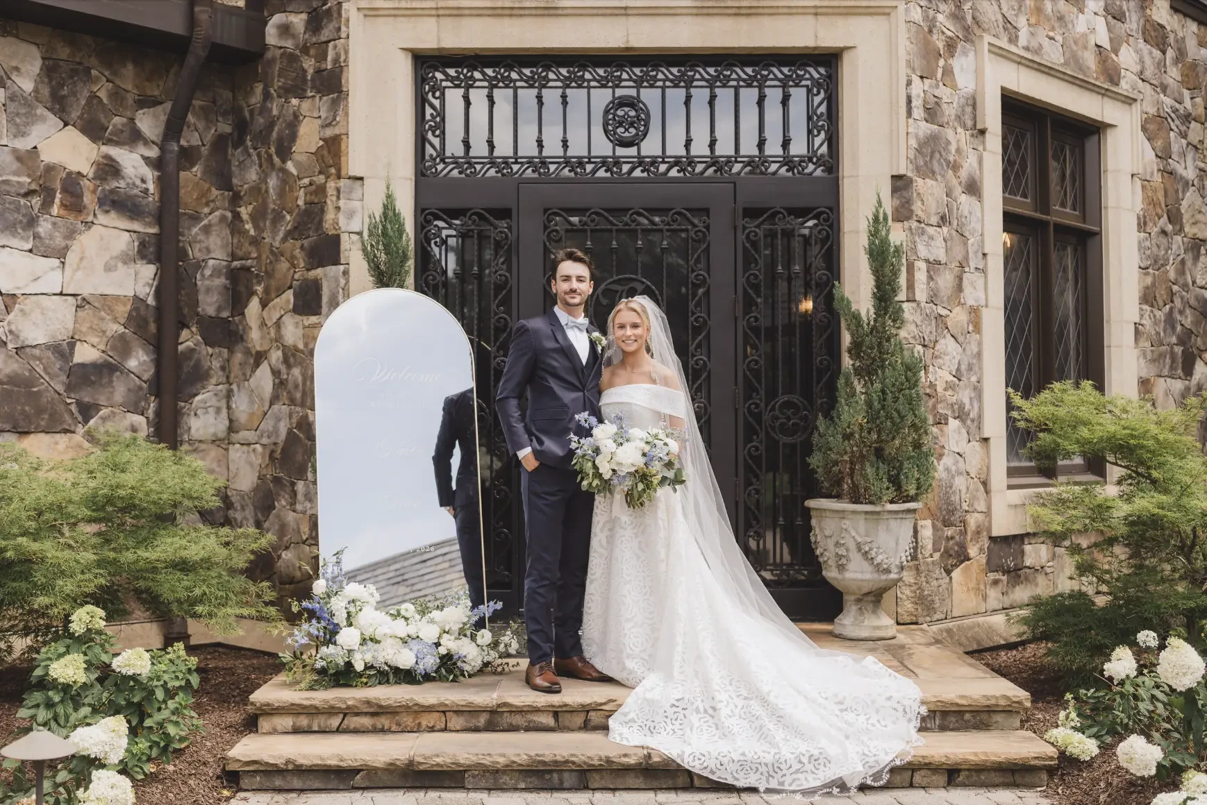 Karlee & Nick Alderfer. Desktop Image